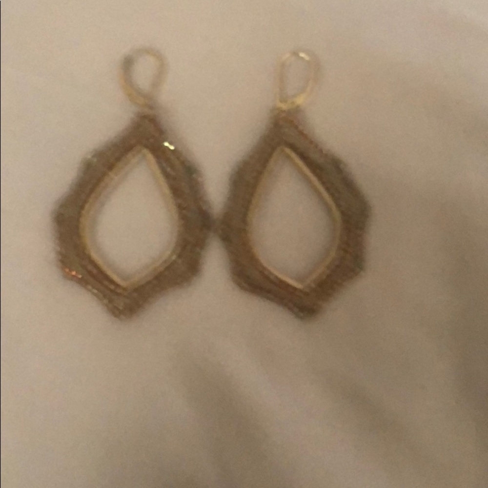 Earrings - Picture 2 of 5